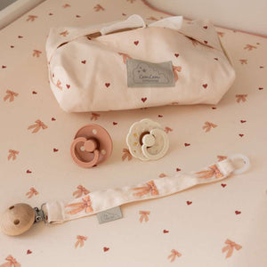 Cam Cam Copenhagen Suttesnor - Broderet - GOTS - Bows