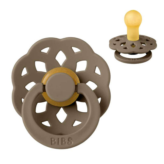 BIBS Boheme Napp - Stl 1 - Naturgummi - Dark Oak